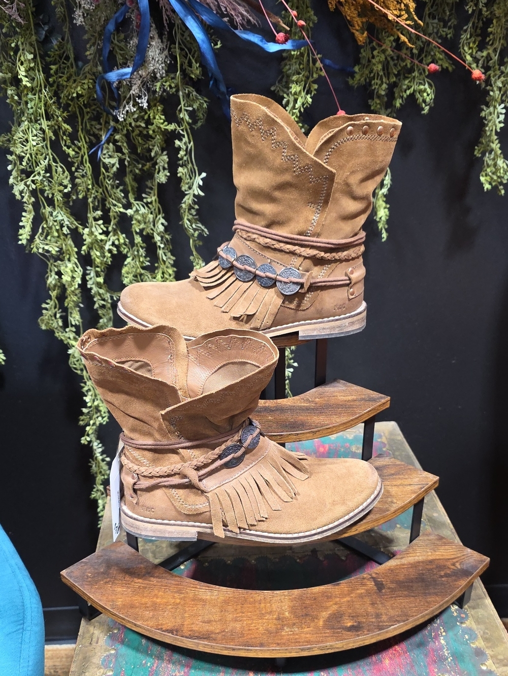 Musse & Cloud Tan Suede Fringe Western Booties